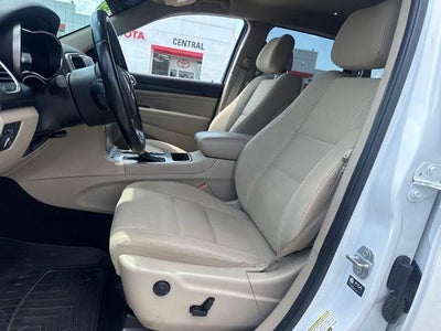 2021 Jeep Grand Cherokee Laredo E 4x2