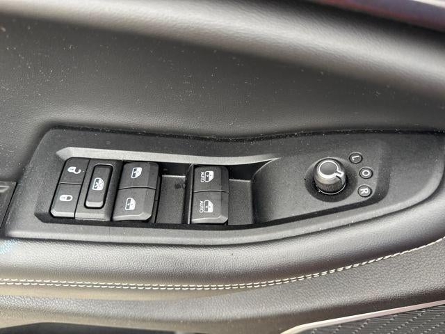 2022 Jeep Grand Cherokee L Altitude 4x2