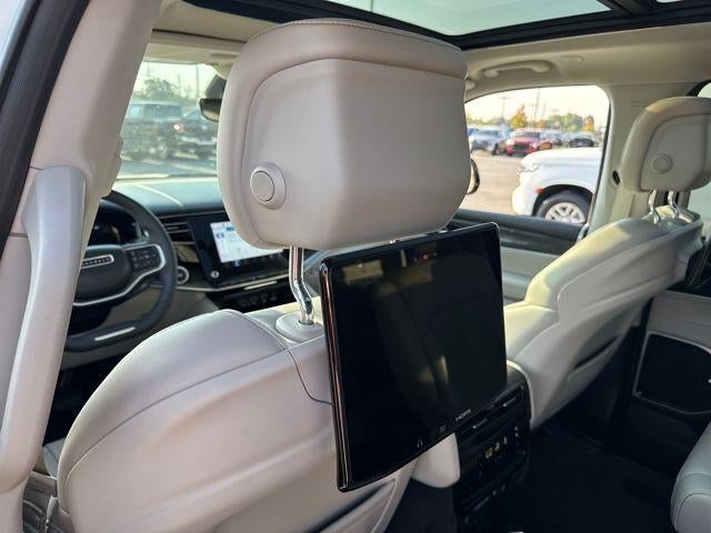 2022 Jeep Wagoneer Series III 4x4