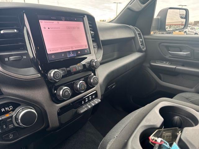 2025 RAM 1500 Tradesman 4x4 Crew Cab 5'7" Box