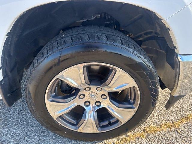 2023 RAM 1500 Laramie 4x4 Crew Cab 5'7" Box