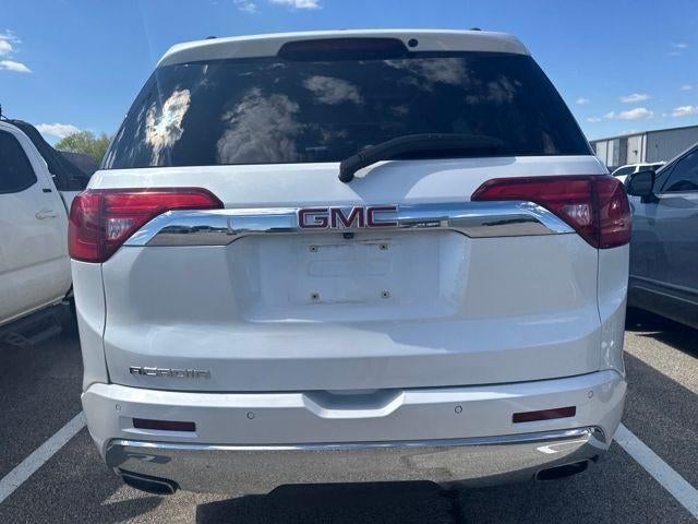 2017 GMC Acadia FWD Denali