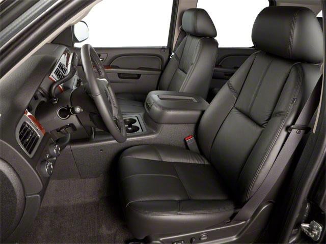 2013 GMC Yukon XL AWD 4dr 1500 Denali