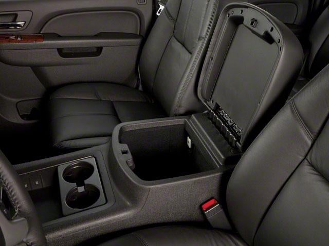 2013 GMC Yukon XL AWD 4dr 1500 Denali