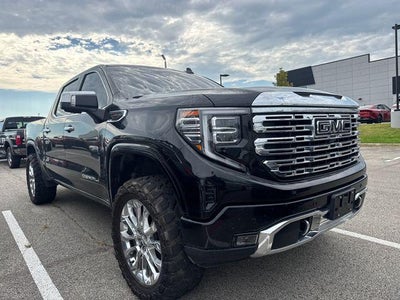 2023 GMC Sierra 1500 Crew Cab Short Box 4-Wheel Drive Denali