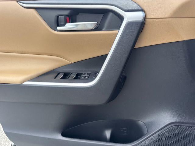2023 Toyota RAV4 XLE Premium FWD (Natl)