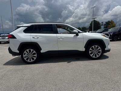 2023 Toyota RAV4 XLE Premium FWD (Natl)