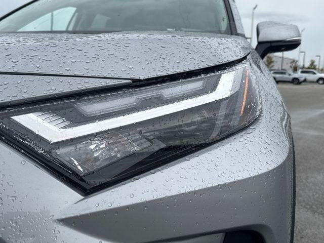 2025 Toyota RAV4 XLE Premium FWD (Natl)