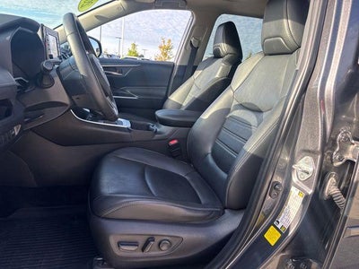 2022 Toyota RAV4 XLE Premium FWD (Natl)