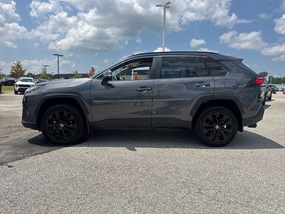 2025 Toyota RAV4 XLE Premium FWD (Natl)