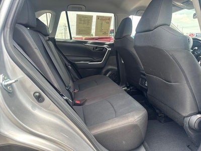 2025 Toyota RAV4 LE FWD (GS)