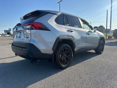 2024 Toyota RAV4 LE FWD (GS)