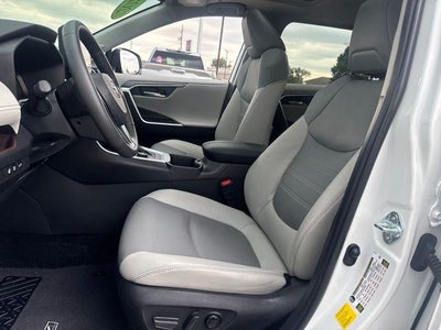 2024 Toyota RAV4 Limited AWD (GS)