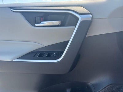 2023 Toyota RAV4 XLE AWD (Natl)