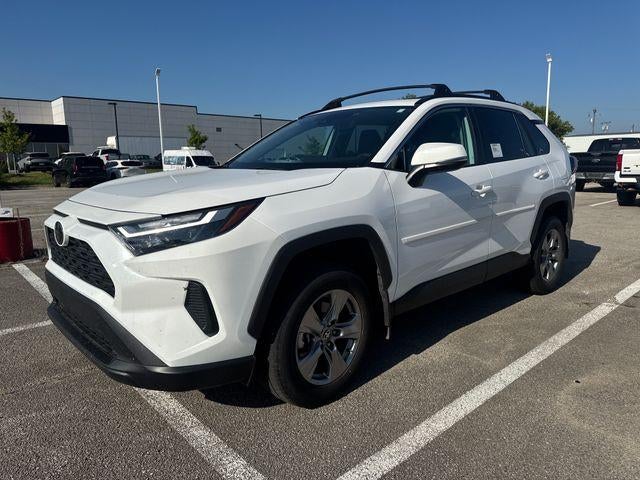 2025 Toyota RAV4 XLE FWD (GS)