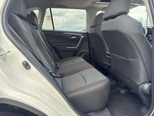 2025 Toyota RAV4 XLE FWD (GS)