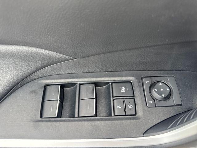 2025 Toyota RAV4 XLE FWD (GS)