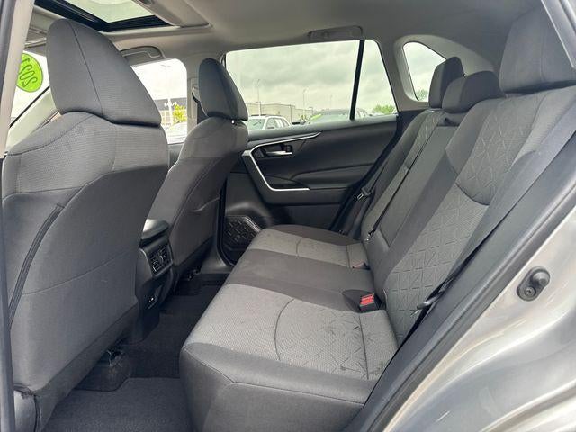 2021 Toyota RAV4 XLE FWD (GS)