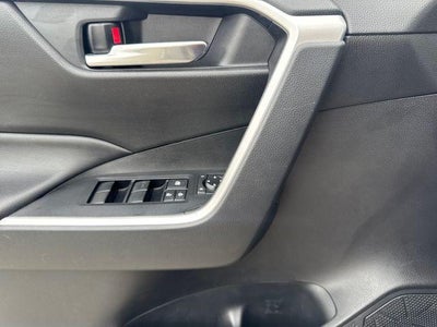 2021 Toyota RAV4 XLE FWD (GS)