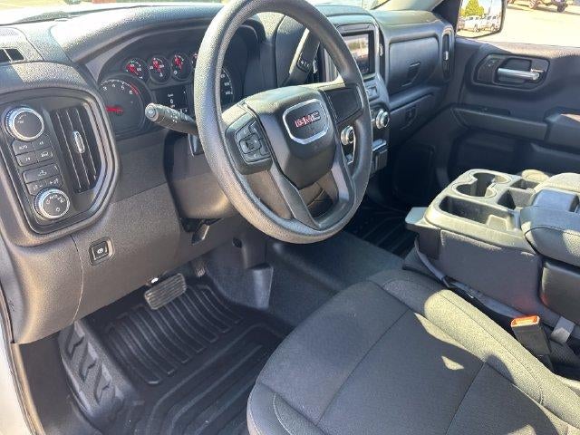 2025 GMC Sierra 1500 Regular Cab Standard Box 4-Wheel Drive Pro