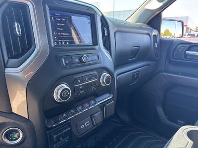 2025 GMC Sierra 1500 Regular Cab Standard Box 4-Wheel Drive Pro