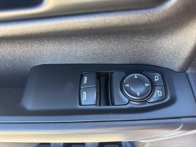 2025 GMC Sierra 1500 Regular Cab Standard Box 4-Wheel Drive Pro