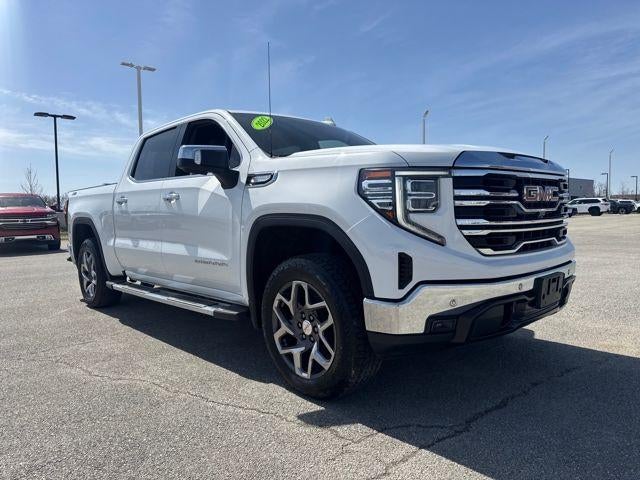 2022 GMC Sierra 1500 Crew Cab Short Box 4-Wheel Drive SLT