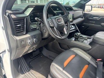 2025 GMC Sierra 1500 Crew Cab Short Box 4-Wheel Drive AT4