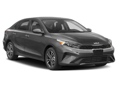 2023 Kia Forte LXS IVT