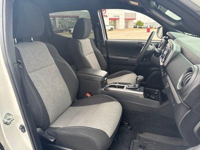 2023 Toyota Tacoma 4WD 4WD SR Double Cab 5' Bed V6 AT (GS)