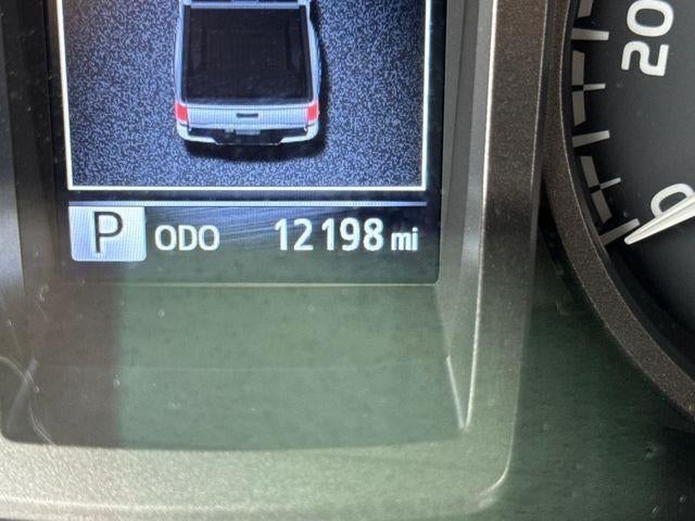 2023 Toyota Tacoma 4WD 4WD SR Double Cab 5' Bed V6 AT (GS)