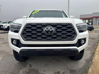 2023 Toyota Tacoma 4WD 4WD SR Double Cab 5' Bed V6 AT (GS)