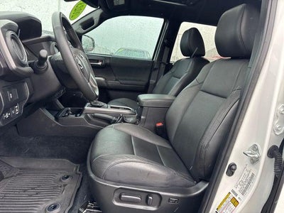 2023 Toyota Tacoma 4WD 4WD SR5 Double Cab 6' Bed V6 AT (Natl)