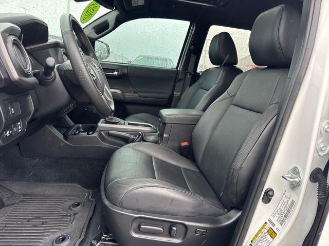 2023 Toyota Tacoma 4WD 4WD SR5 Double Cab 6' Bed V6 AT (Natl)