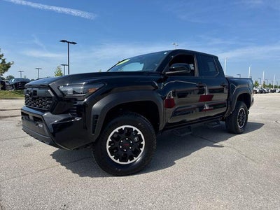 2025 Toyota Tacoma 4WD 4WD TRD Off Road Double Cab 5' Bed AT (Natl)