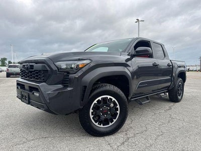 2024 Toyota Tacoma 4WD 4WD TRD Off Road Double Cab 5' Bed AT (Natl)
