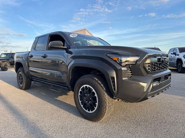 2025 Toyota Tacoma 4WD 4WD TRD Off Road Double Cab 5' Bed AT (Natl)