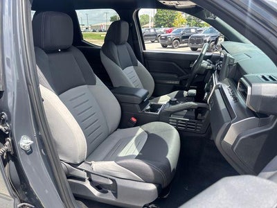 2024 Toyota Tacoma 4WD 4WD TRD Off Road Double Cab 5' Bed AT (Natl)