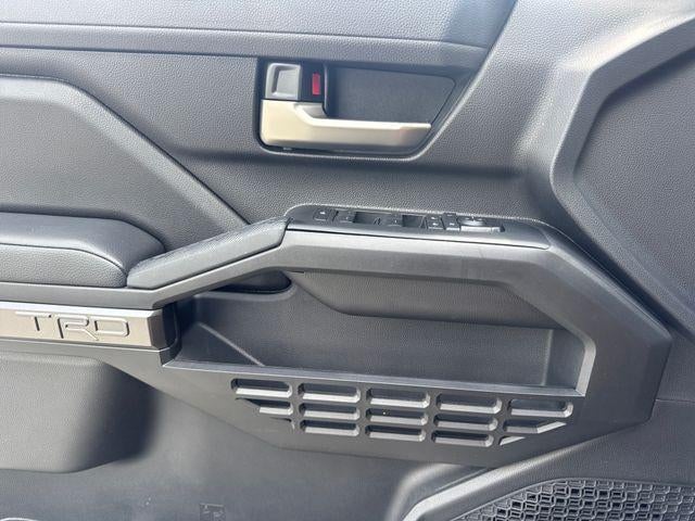 2024 Toyota Tacoma 4WD 4WD TRD Off Road Double Cab 5' Bed AT (Natl)