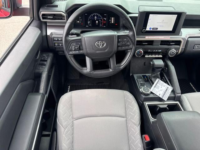 2026 Toyota Tacoma 4WD 4WD SR5 Double Cab 5' Bed AT (GS)