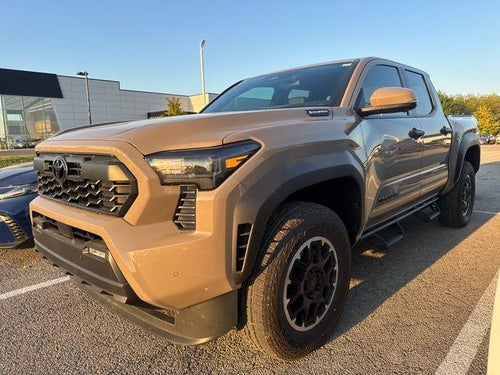 2026 Toyota Tacoma 4WD 4WD TRD Off Road Hybrid Double Cab 5' Bed AT (Natl)