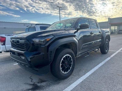 2026 Toyota Tacoma 4WD 4WD TRD Off Road Hybrid Double Cab 5' Bed AT (Natl)