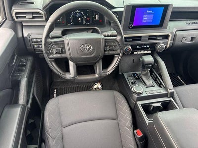 2026 Toyota Tacoma 4WD 4WD SR Double Cab 5' Bed AT (GS)