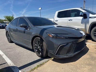2026 Toyota Camry SE (SE)