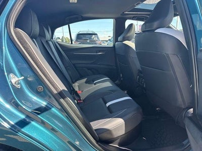 2025 Toyota Camry SE (SE)