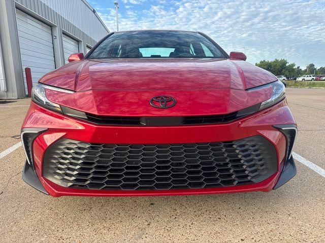 2025 Toyota Camry SE (SE)