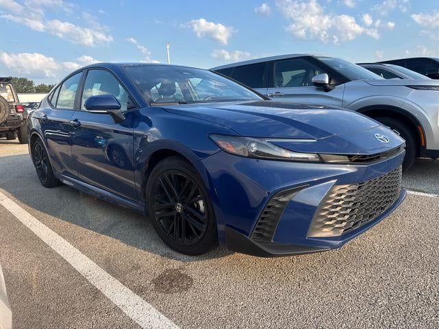 2025 Toyota Camry SE (SE)