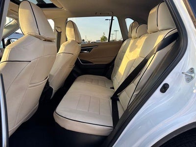 2023 Toyota RAV4 Hybrid XLE AWD (Natl)