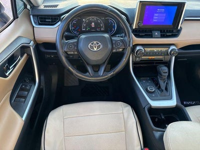2023 Toyota RAV4 Hybrid XLE AWD (Natl)