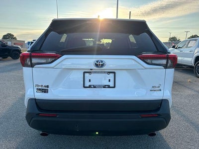 2023 Toyota RAV4 Hybrid XLE AWD (Natl)